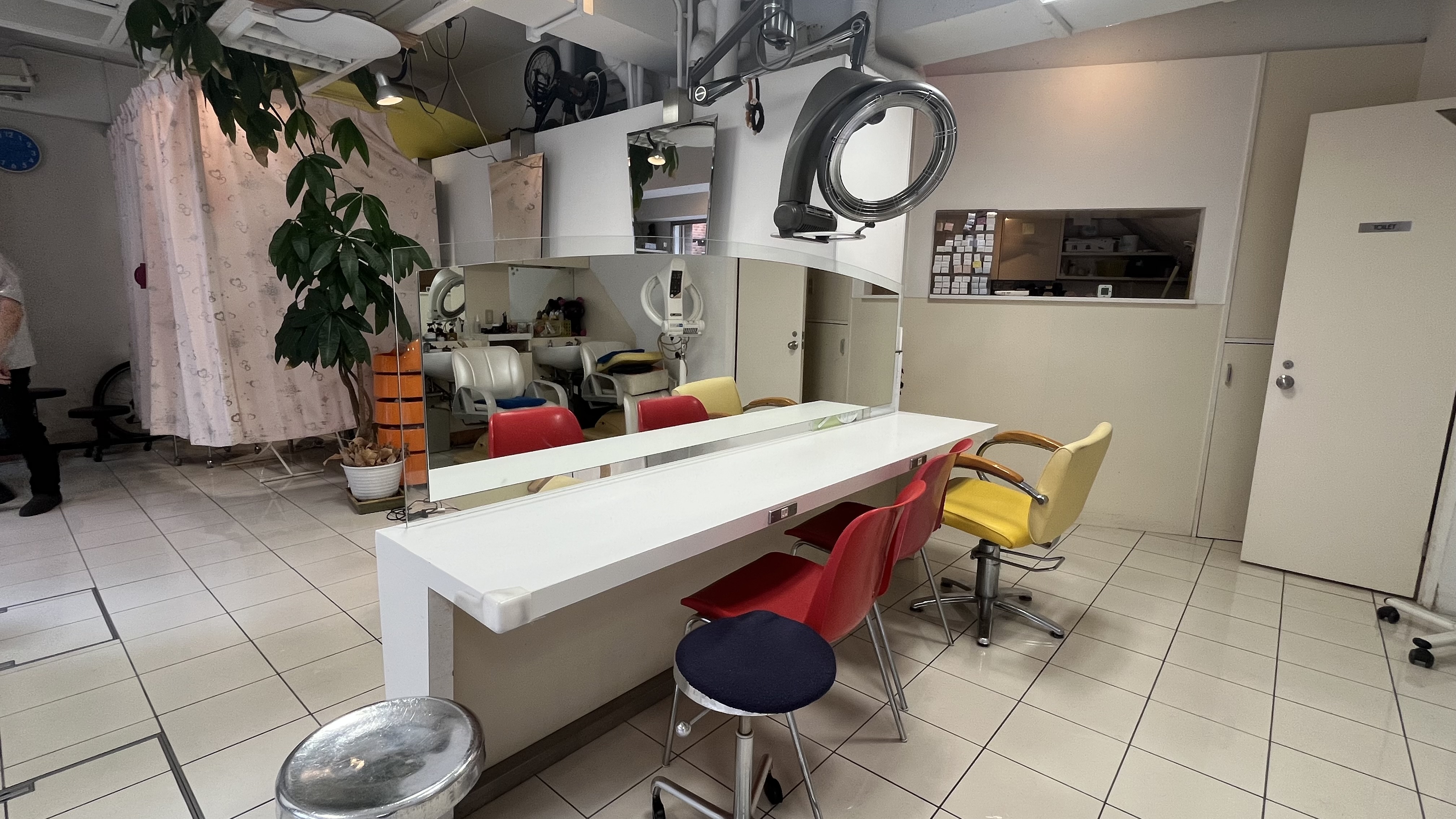 美容室FIZZ 上星川